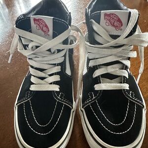 Boys size 3 vans